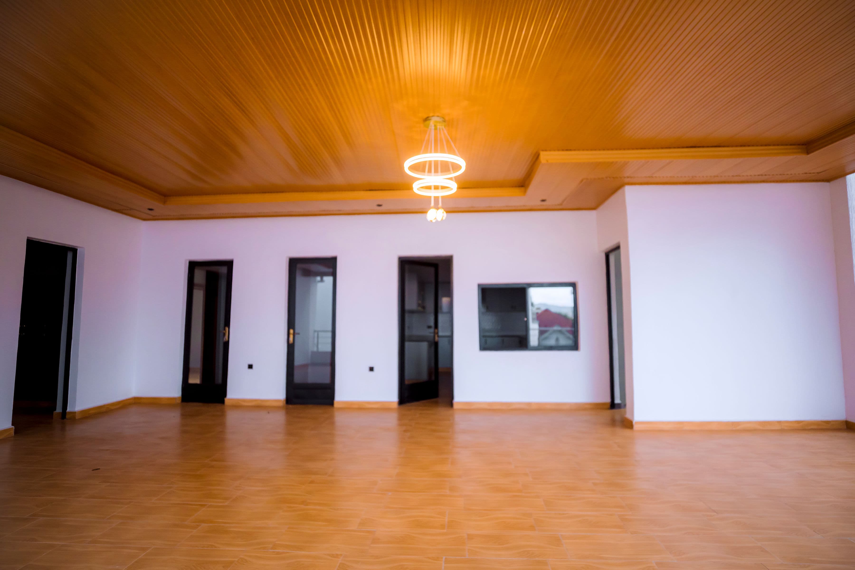 Luxury 8 Bedroom Apartment Building for Sale – Kimihurura, Kigali - photo 5