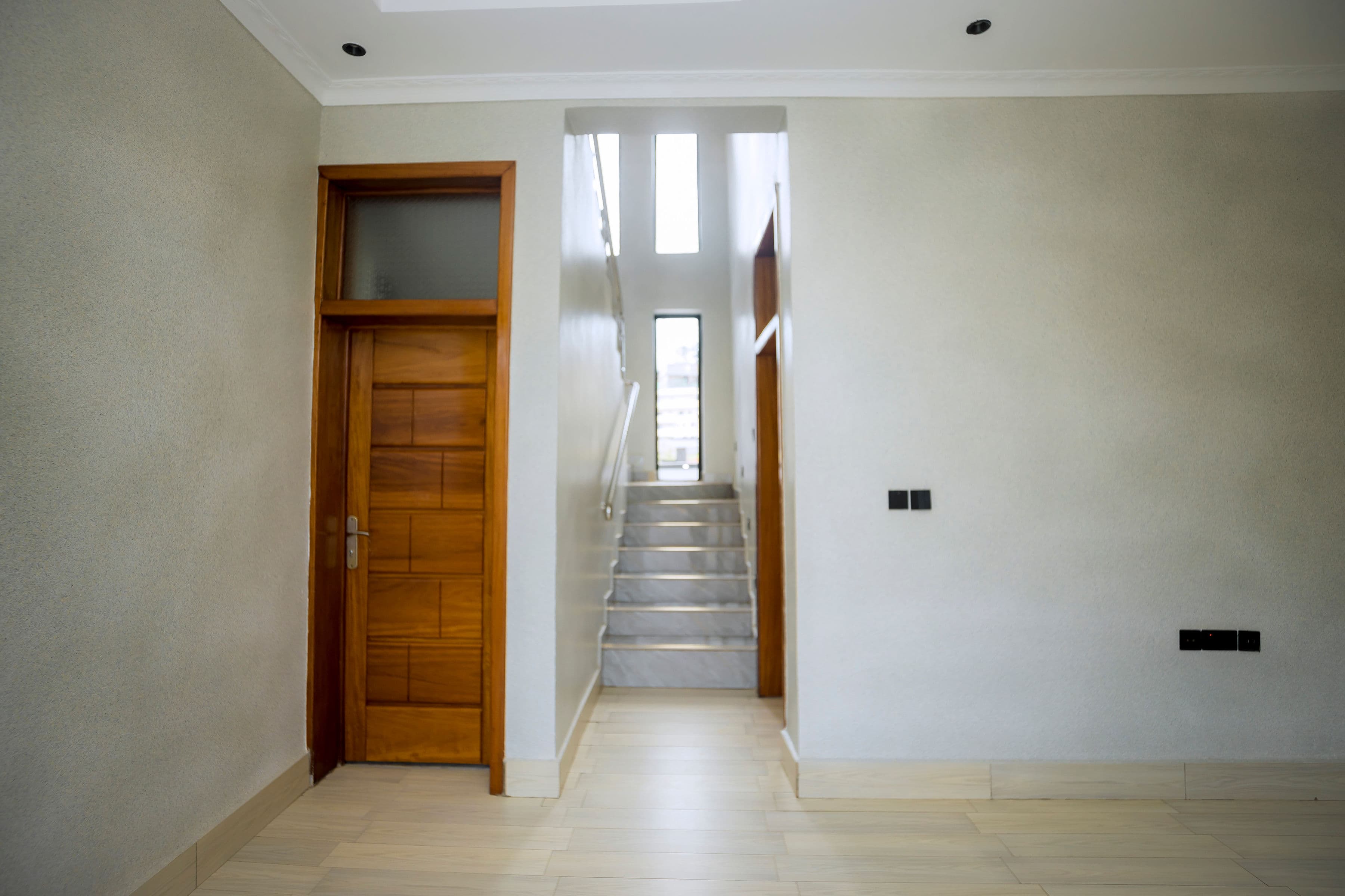 6 Bedroom Apartment for Sale – Kimihurura (500M RWF, Negotiable) - photo 3