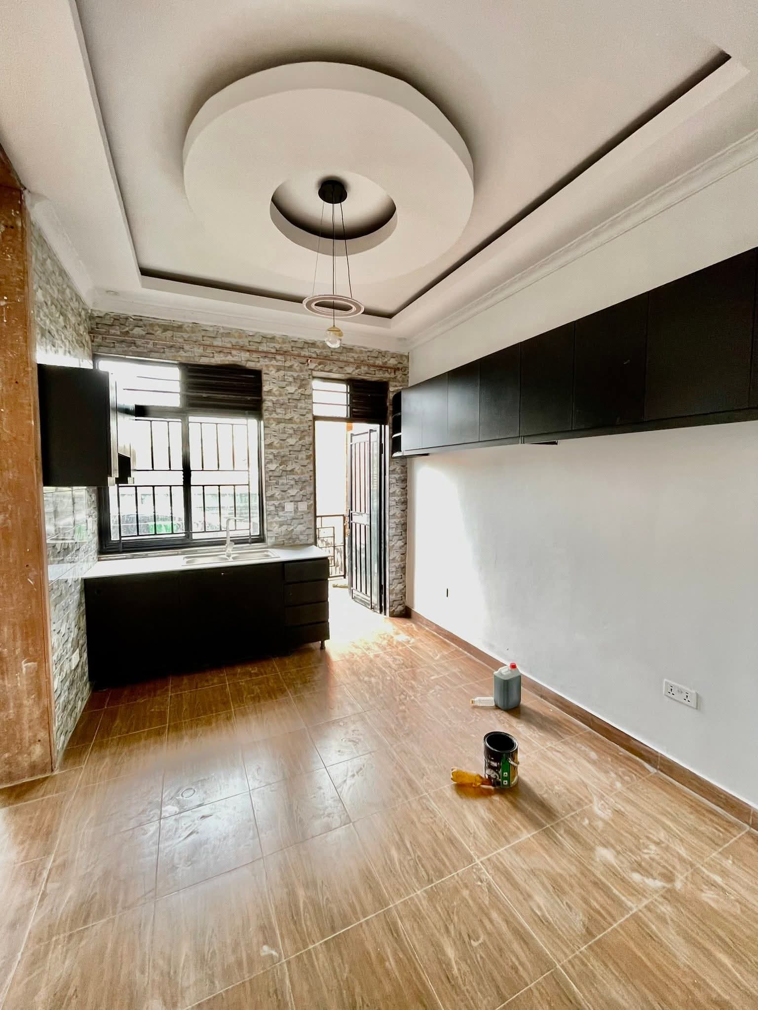 Unfinished house for rent in 📍 kicukiro muyange 700$(1,000,000Rwf) - photo 3