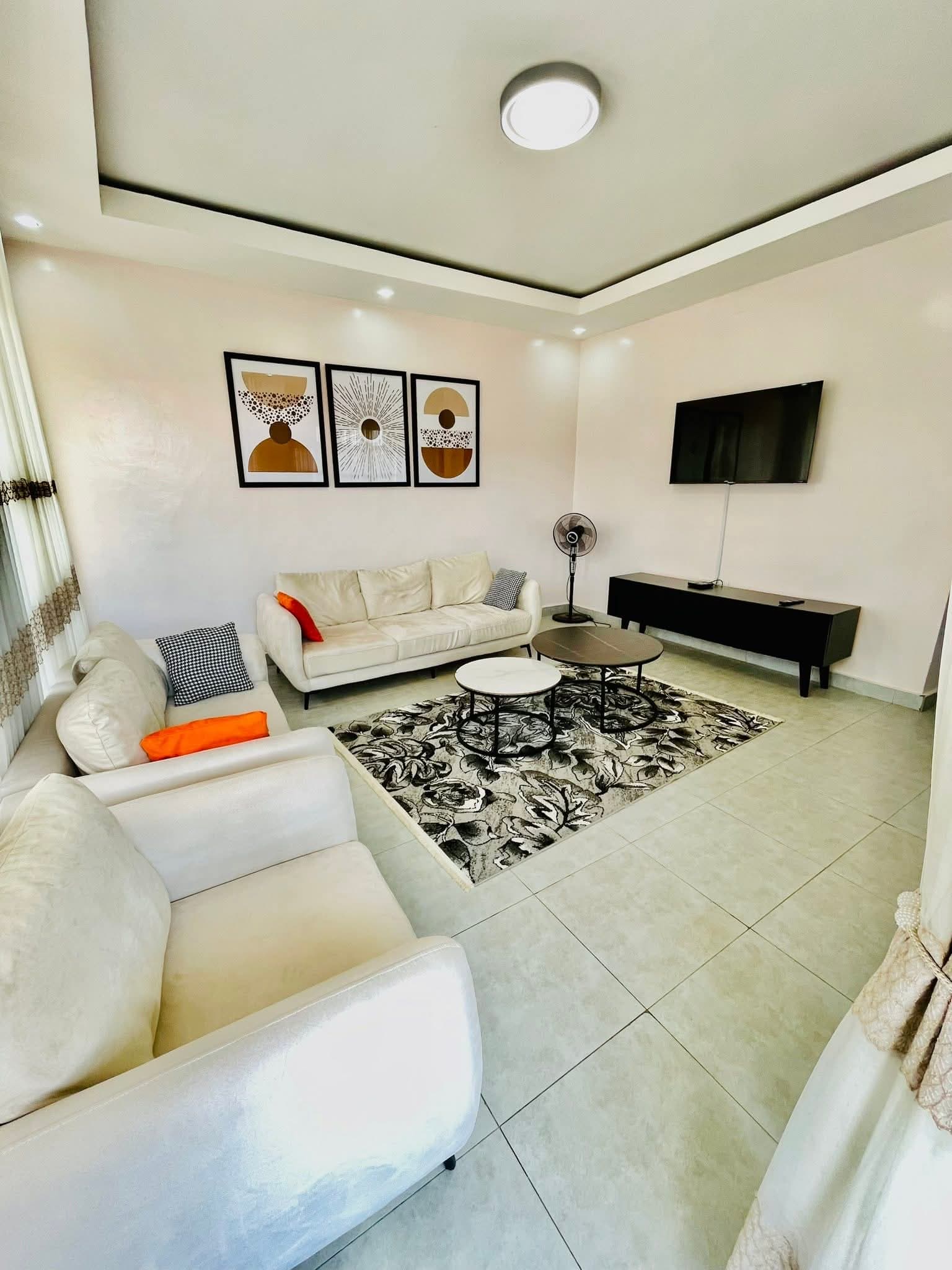 House for Rent in 📍 kicukiro kagara 1500$ma - photo 2