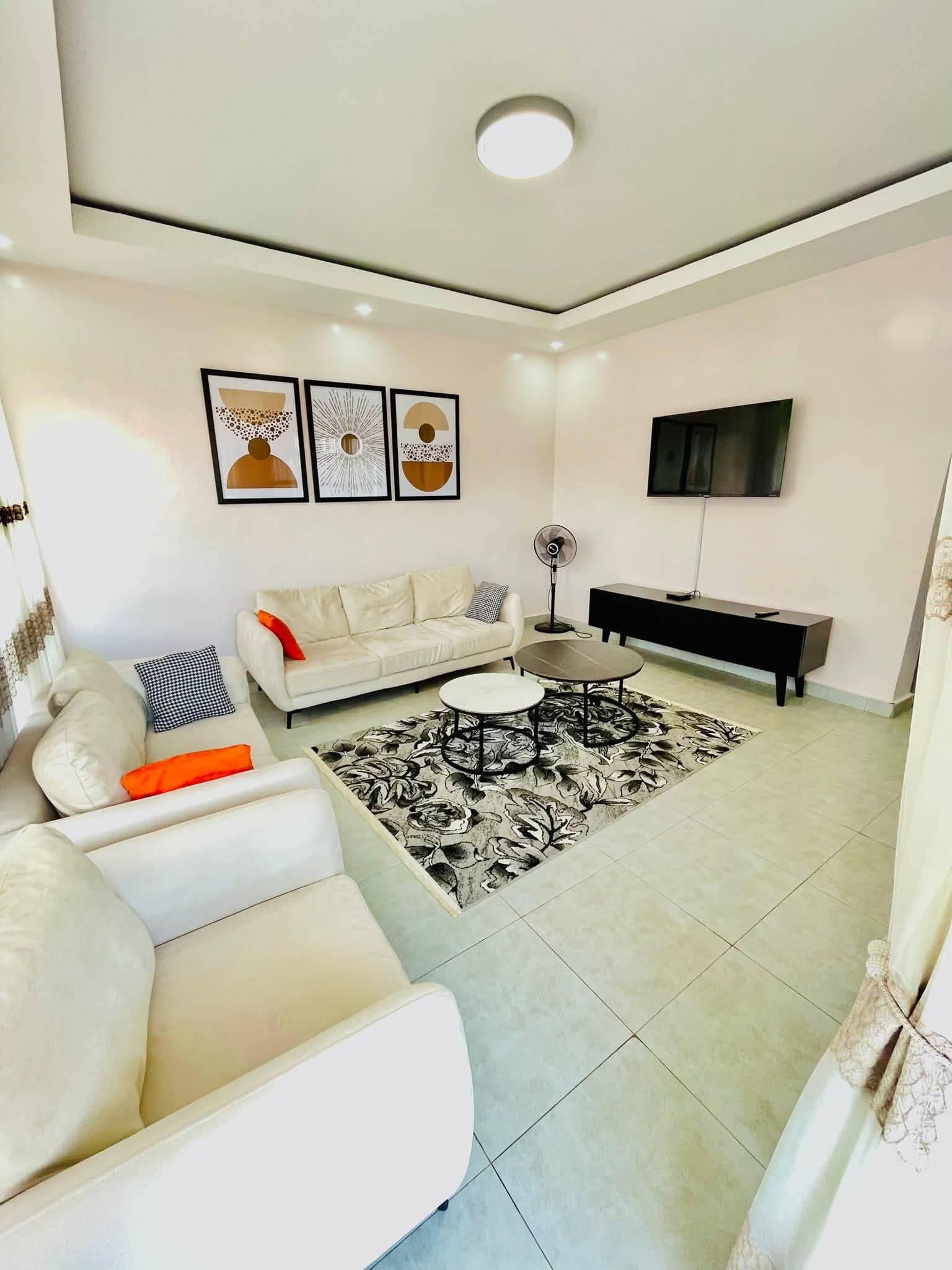 House for Rent in 📍 kicukiro kagara 1500$ma - photo 4