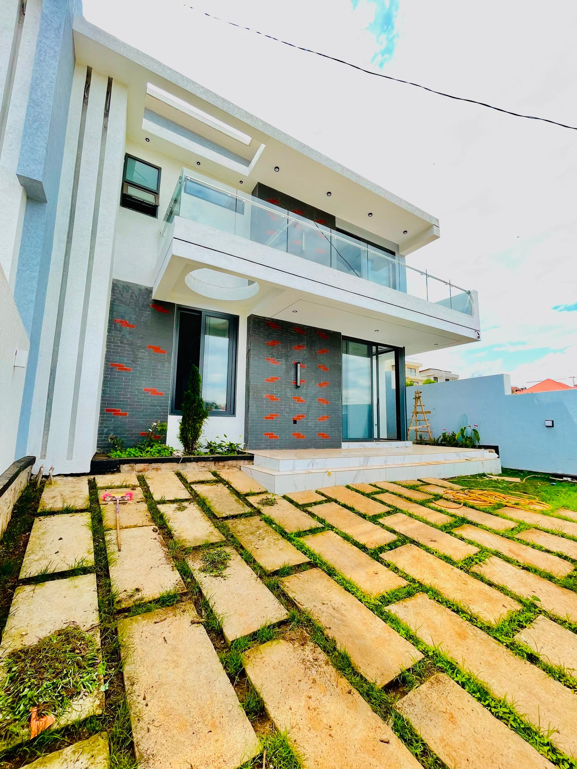 Good house for Rent 700$ unfurnished house 📍 kicukiro kagarama muyange - photo 2